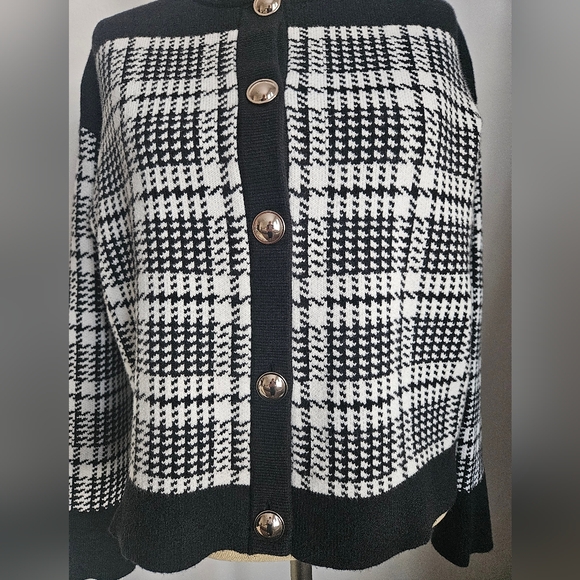 ANN TAYLOR Black & White Plaid Gold Button Sweater Jacket | SZ L - Picture 5 of 9